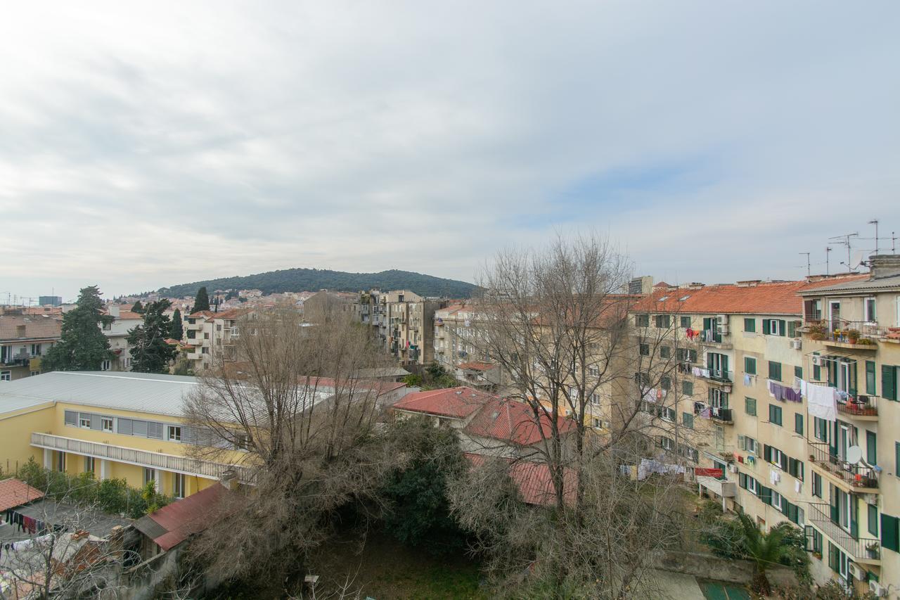 Apartment Oaza Split Exterior photo
